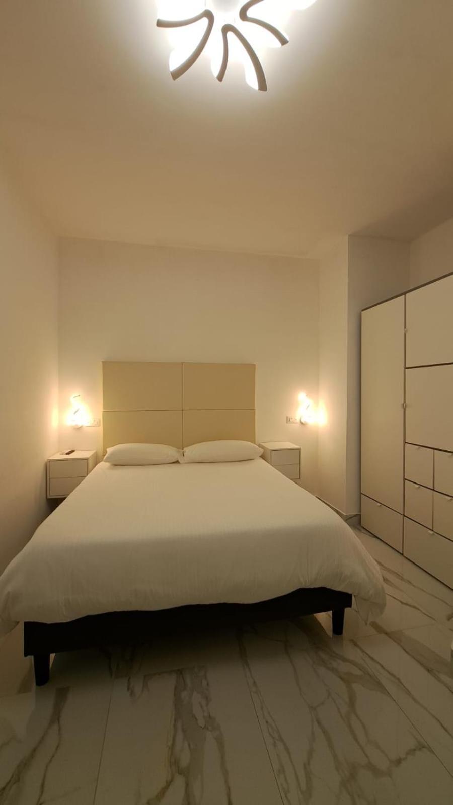 B&B Confort Reggio di Calabria Buitenkant foto