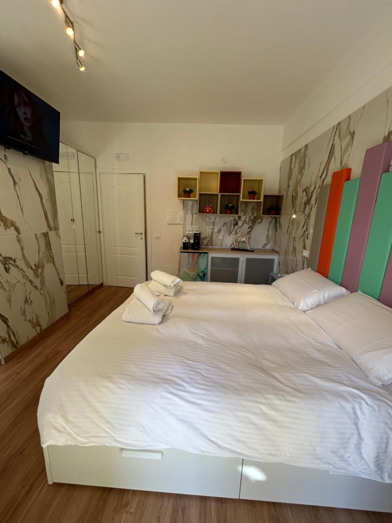 B&B Confort Reggio di Calabria Buitenkant foto