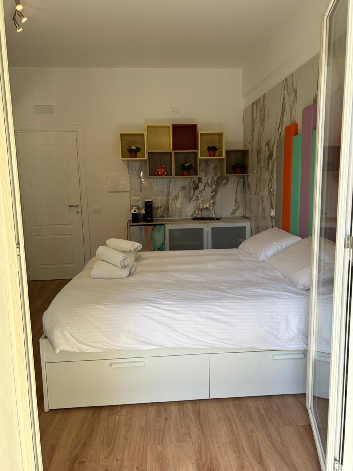 B&B Confort Reggio di Calabria Buitenkant foto